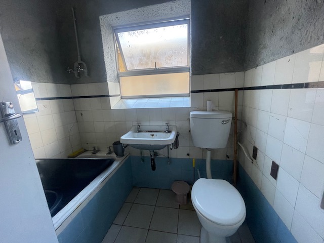 2 Bedroom Property for Sale in Quigney Eastern Cape